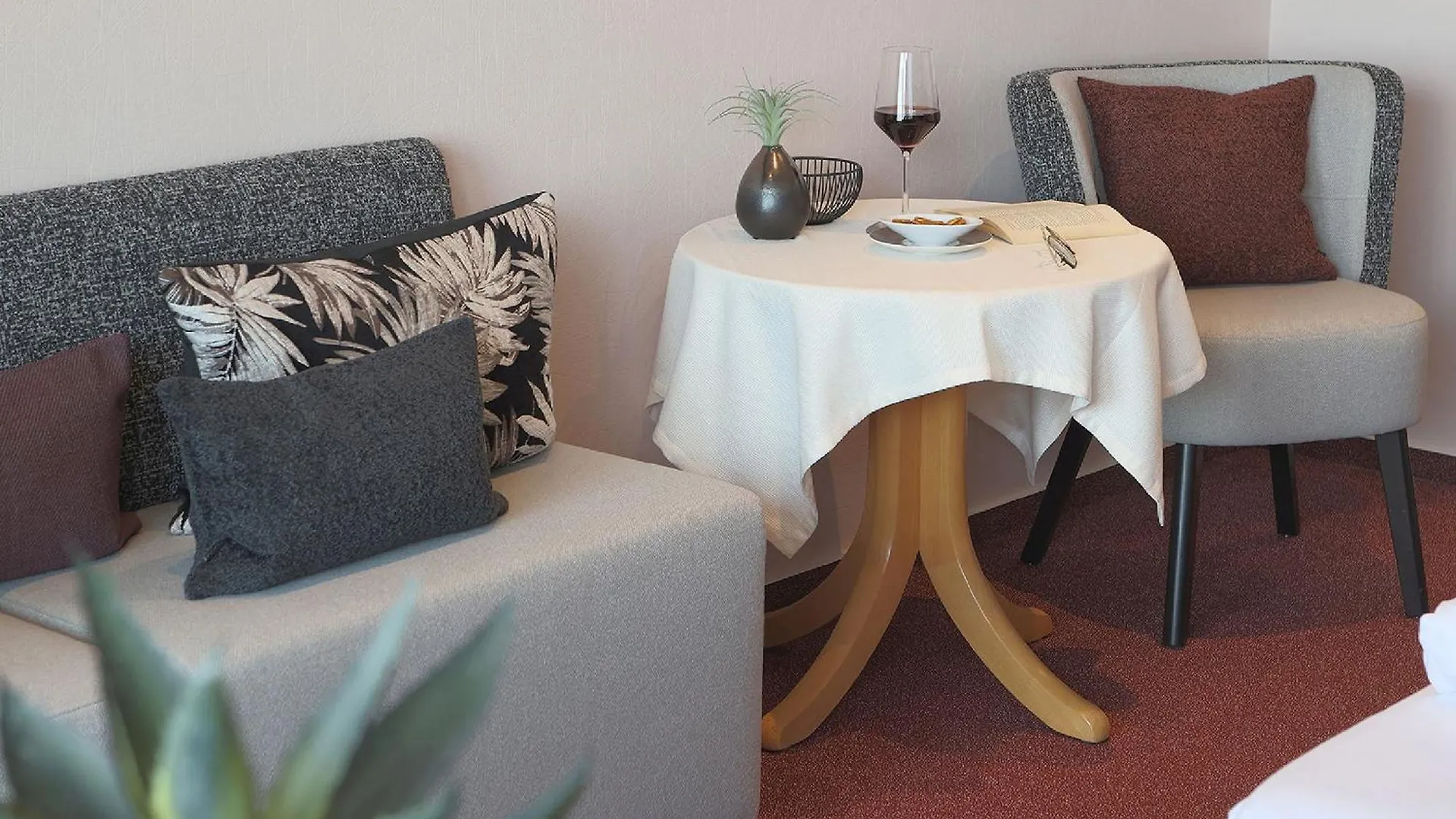 Szálloda Haus Rebland Urlaubsglueck-Hotel Baden-Baden